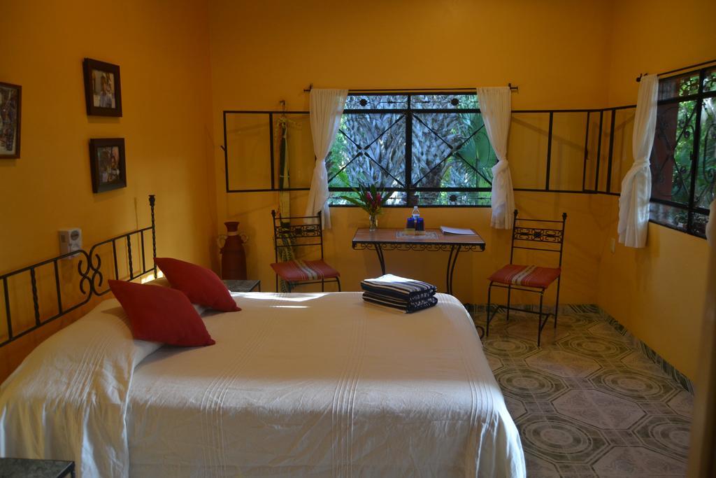 The Flycatcher Inn Retreat Hotel Santa Elena Екстер'єр фото